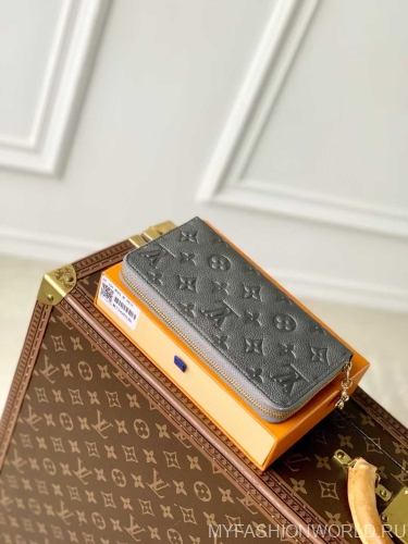Кошелек Louis Vuitton SKI M12680 