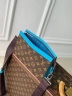Клатч-кошелек Louis Vuitton Alpha