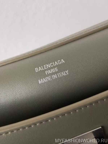 Сумка Balenciaga Rodeo Medium