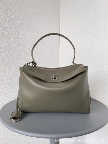 Сумка Balenciaga Rodeo Medium