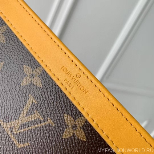 Клатч-кошелек Louis Vuitton Alpha