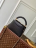 Сумка Louis Vuitton Capucines Mini