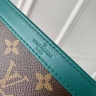 Клатч-кошелек Louis Vuitton Alpha