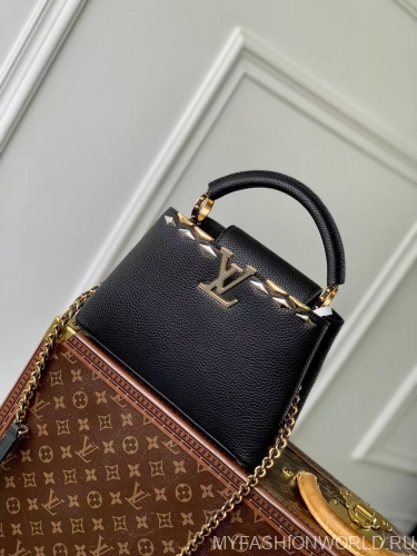 Сумка Louis Vuitton Capucines BB