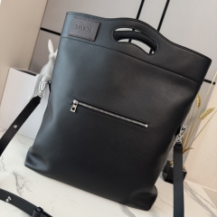 Сумка Loewe Bobby
