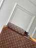 Клатч-кошелек Louis Vuitton Alpha