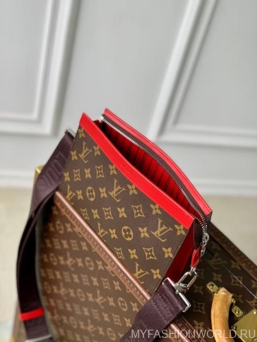 Клатч-кошелек Louis Vuitton Alpha