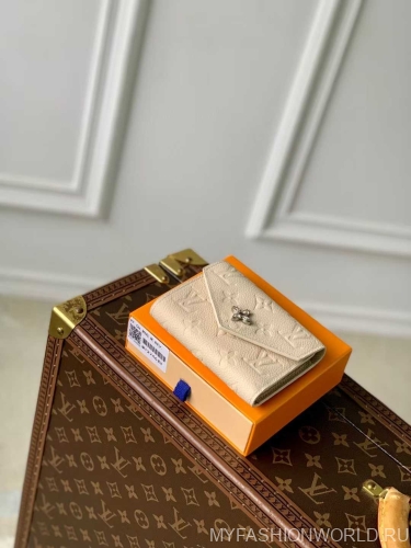 Кошелек Louis Vuitton SKI M12746