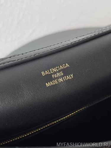 Сумка Balenciaga Rodeo Medium