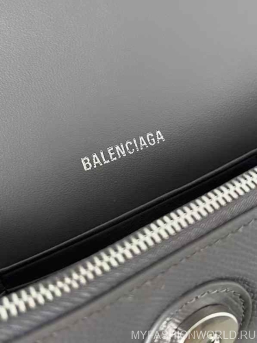 Сумка Balenciaga Downtown Extra Small