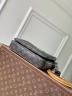 Сумка через плечо Louis Vuitton Trio Eclipse
