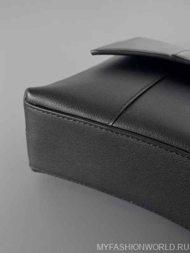 Сумка Balenciaga Downtown Small