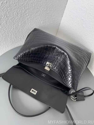 Сумка Balenciaga Rodeo Medium