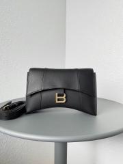 Сумка Balenciaga Downtown Small