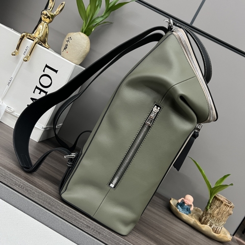 Рюкзак Loewe Goya зеленый беж