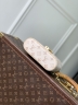Сумка через плечо Louis Vuitton Chain Pouch