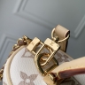 Сумка через плечо Louis Vuitton Chain Pouch