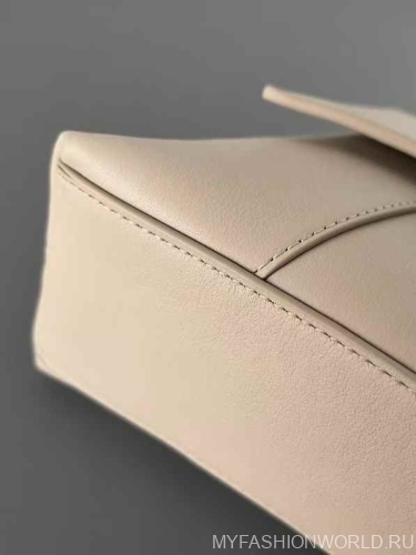 Сумка Balenciaga Downtown Small