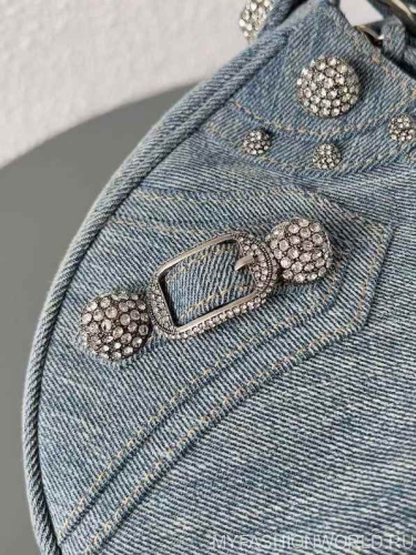 Сумка Balenciaga Le Cagole Medium Shoulder Bag 