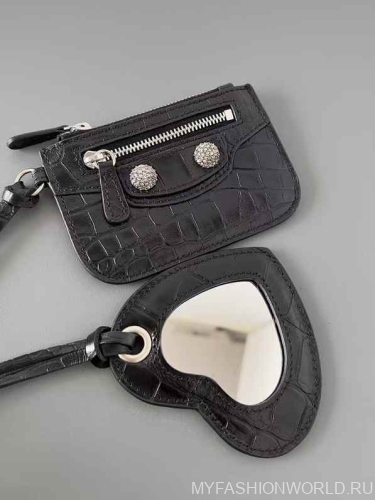 Сумка Balenciaga Le Cagole Medium Shoulder Bag