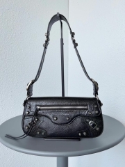 Сумка Balenciaga Le Cagole Medium