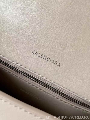 Сумка Balenciaga Downtown Medium