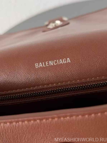 Сумка Balenciaga Downtown Medium