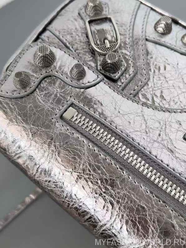 Сумка Balenciaga Le Cagole Medium