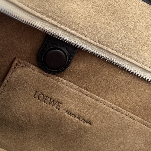 Сумка Loewe Amazona 108