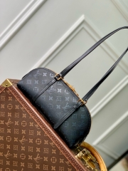 Сумка Louis Vuitton Squir East west