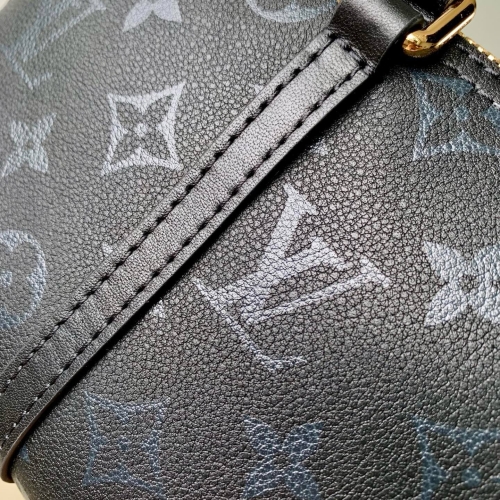 Сумка Louis Vuitton Squir East west