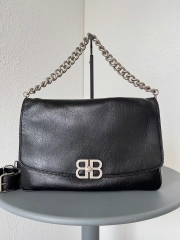 Сумка Balenciaga BB Soft Large