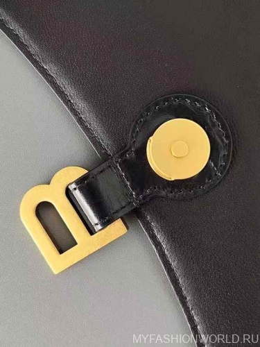 Сумка Balenciaga Crush Mini Chain Bag Quilted