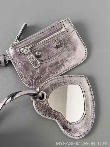 Сумка Balenciaga Le Cagole Medium Shoulder Bag