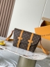 Сумка Louis Vuitton Christopher Monogram Archiv