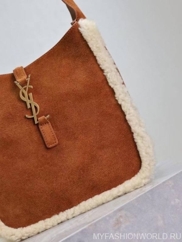 Сумка Saint Laurent le 5 à 7