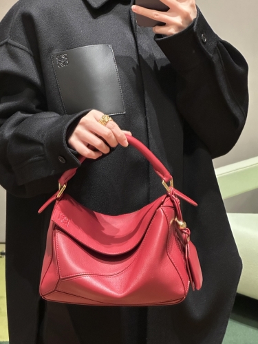 Сумка Loewe Puzzle 24 бордовая