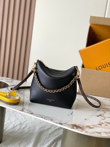 Сумка Louis Vuitton Amazona Multipass Mini