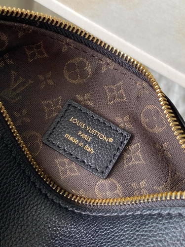 Сумка Louis Vuitton Amazona Multipass Mini