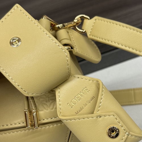Сумка Loewe Puzzle 24 желтая