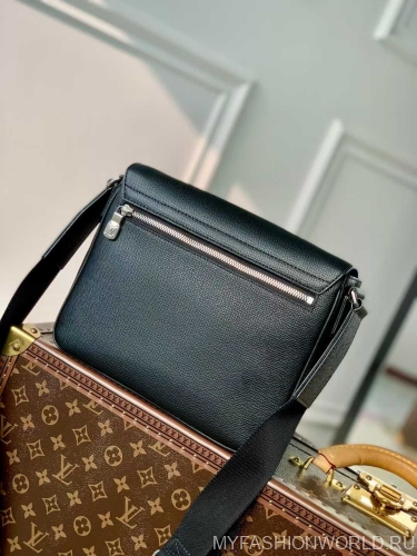 Сумка Louis Vuitton District PM