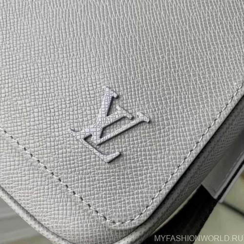 Сумка Louis Vuitton District PM