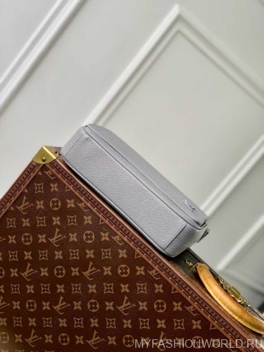 Сумка Louis Vuitton District PM