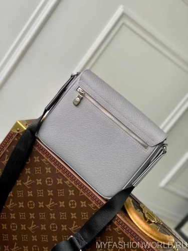 Сумка Louis Vuitton District PM