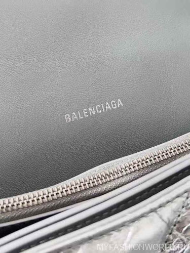 Сумка Balenciaga Crush Medium Chain Bag Quilted 