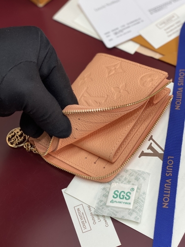 Кошелек Louis Vuitton Portfolio Noah Compact
