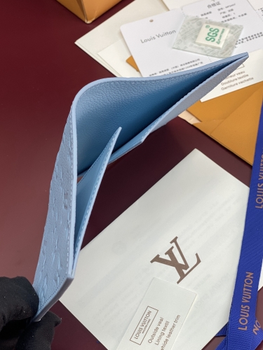 Обложка для паспорта Louis Vuitton