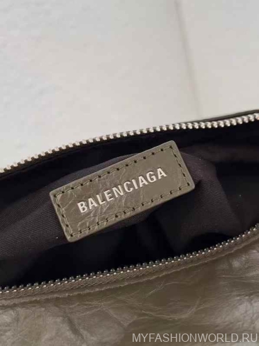 Сумка Balenciaga Superbusy Extra Small Sling Bag