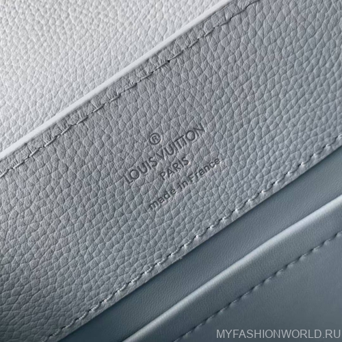 Сумка Louis Vuitton Capucines Arty Small