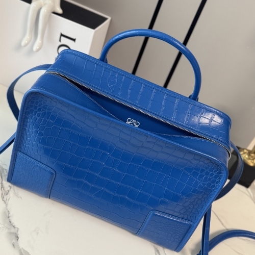 Сумка Loewe Amazona 108 croco blue
